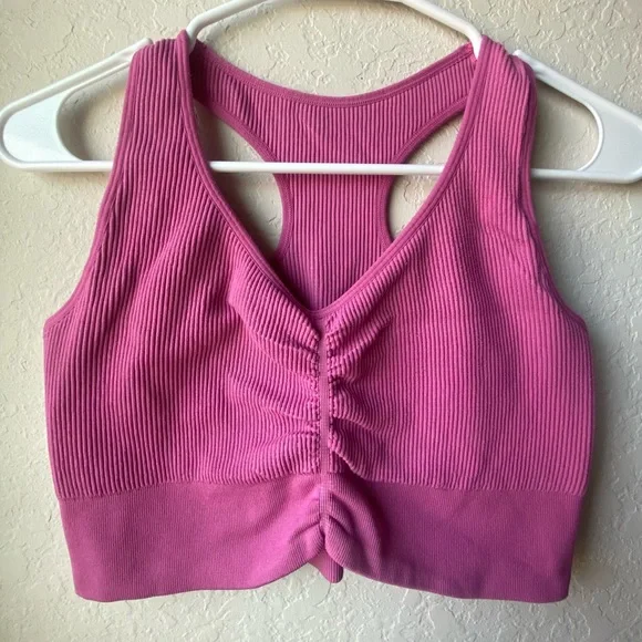 NVGTN Cinched Seamless Bra in Bubble Gum Pink - Size XL - Picture 3 of 7